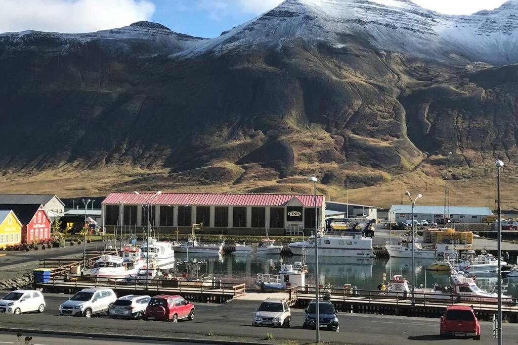 House With A Warm Soul In North Iceland Siglufjordur Exterior foto